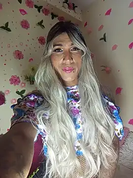 Snapshot of Sthefy_luna131 chatting on 11.17.25 Sthefy luna131 online show from 11.17.25