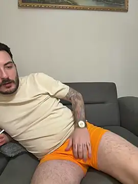 Snapshot of snncdgn chatting on 02.04.26 snncdgn online show from 02.04.26