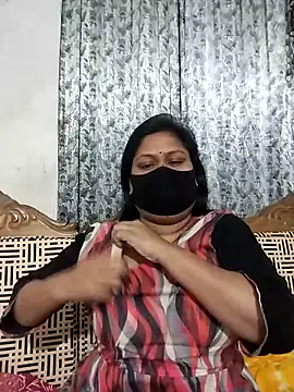 Snapshot of munni-506 chatting on 11.13.25 munni-506 online show from 11.13.25