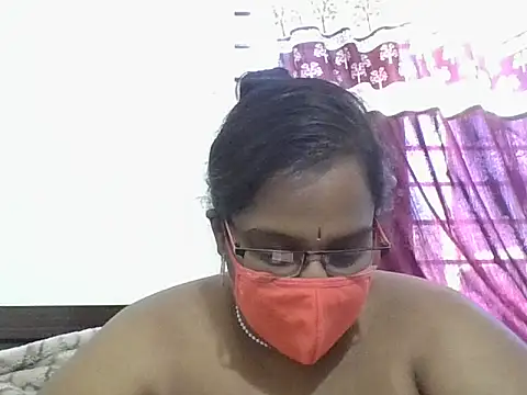 hootypriya online show from 02.13.26