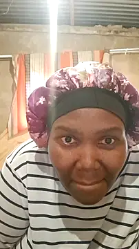 Snapshot of CEEKAYPRO chatting on 12.22.25 CEEKAYPRO online show from 12.22.25