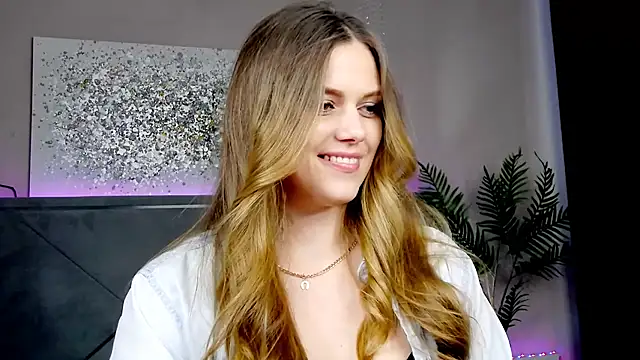 Snapshot of AnabeleBliss chatting on 06.28.26 AnabeleBliss online show from 06.28.26