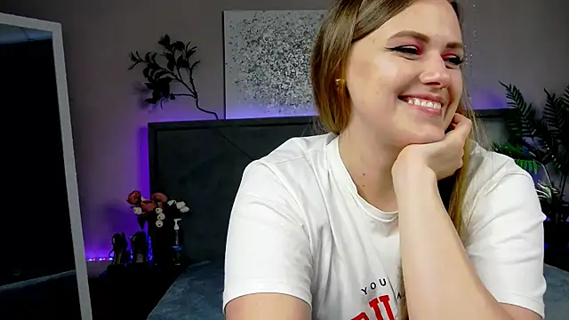 Snapshot of AnabeleBliss chatting on 07.10.26 AnabeleBliss online show from 07.10.26