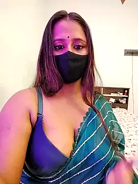 LoveLy-Soneya online show from 12.15.25