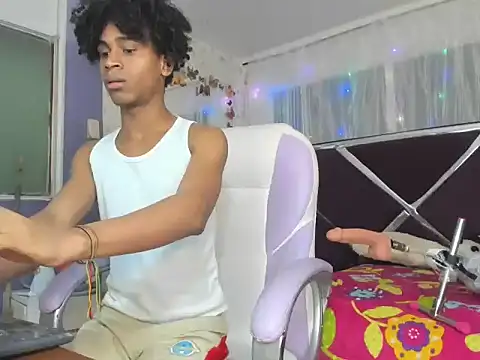 Santy bigcock 01 online show from 01.08.26