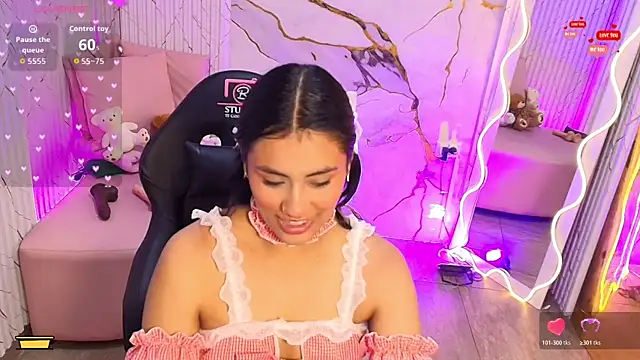 PEACHY TAY online show from 05.01.26