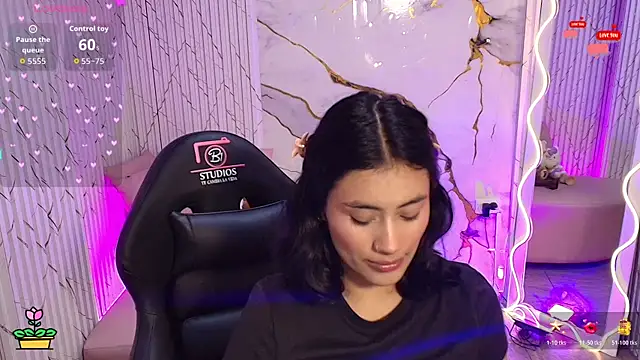 PEACHY TAY online show from 05.03.26