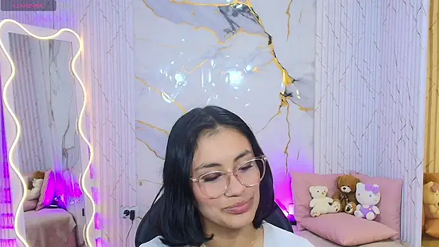 PEACHY TAY online show from 07.27.26