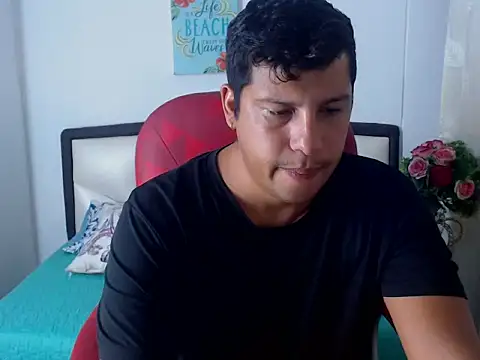 Snapshot of Justin_Berry_ chatting on 11.08.25 Justin Berry online show from 11.08.25