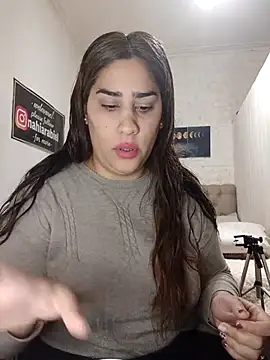 nahiarabiel33 online show from 06.13.26
