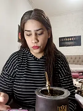 nahiarabiel33 online show from 08.03.26