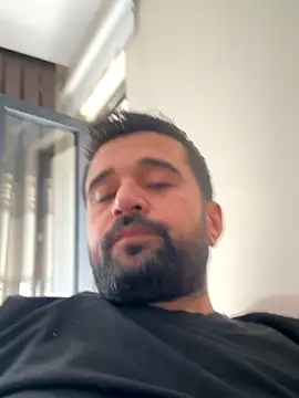 Snapshot of NiktirGit31 chatting on 11.05.25 NiktirGit31 online show from 11.05.25