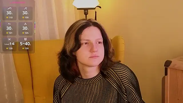 Snapshot of LatinaHuguenin chatting on 02.19.26 LatinaHuguenin online show from 02.19.26