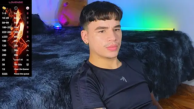 Snapshot of Maiicoll_coleman chatting on 11.12.25 Maiicoll coleman online show from 11.12.25