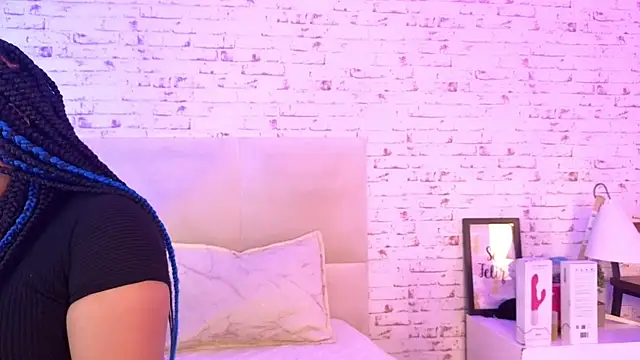 April Kay online show from 12.19.25