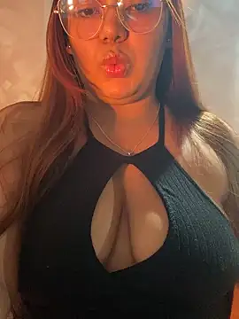 Anny arango1 online show from 11.22.25