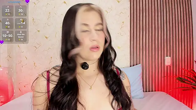 Snapshot of JimenaWhite chatting on 05.20.26 JimenaWhite online show from 05.20.26