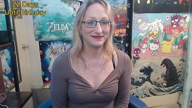 Savanah Banana  online show from 04.30.26
