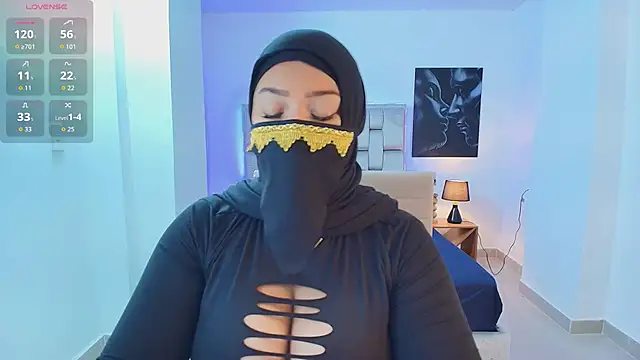 Snapshot of samiraa_haalem chatting on 11.06.25 samiraa haalem online show from 11.06.25