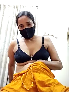 Snapshot of Fast_lady chatting on 12.20.25 Fast lady online show from 12.20.25