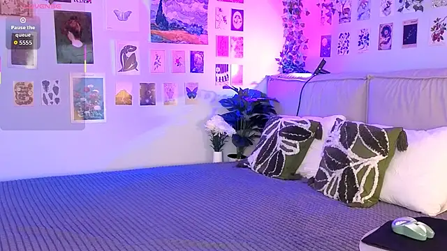 Snapshot of CindyMoriLove chatting on 05.08.26 CindyMoriLove online show from 05.08.26