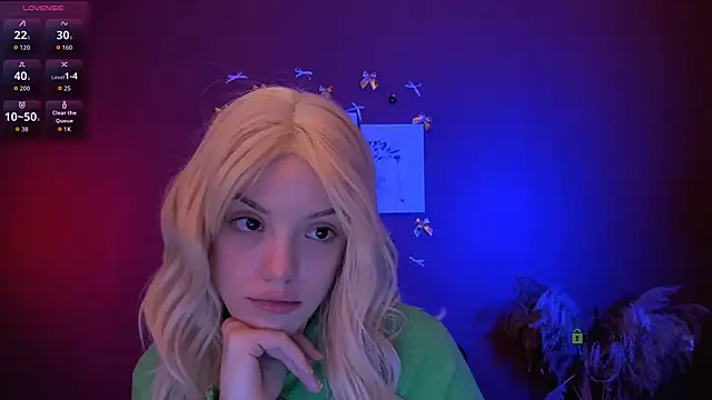 Snapshot of mia_starrr_ chatting on 01.05.26 mia starrr online show from 01.05.26