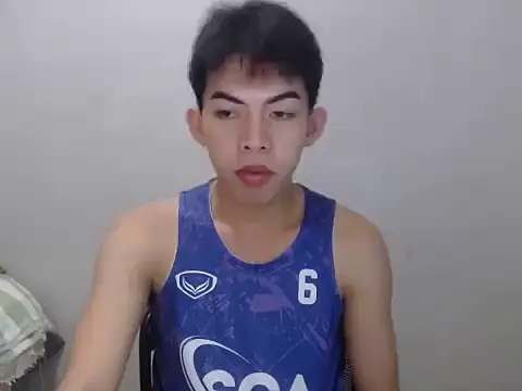 Urhotsilverboy online show from 07.15.26