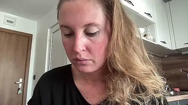 Ameli8 online show from 11.13.25