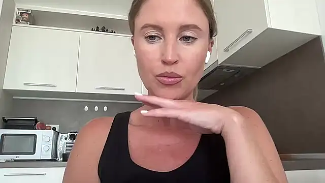 Ameli8 online show from 08.06.26