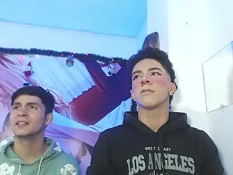 Snapshot of Lovers_Spicy chatting on 12.04.25 Lovers Spicy online show from 12.04.25