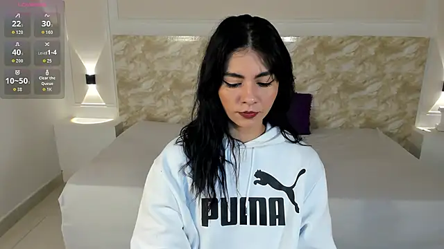 Snapshot of LyraFrost1 chatting on 11.09.25 LyraFrost1 online show from 11.09.25