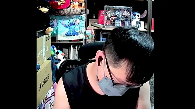 Snapshot of kk05483 chatting on 06.14.26 kk05483 online show from 06.14.26