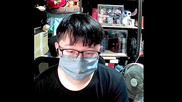 Snapshot of kk05483 chatting on 06.17.26 kk05483 online show from 06.17.26