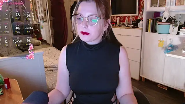 dominyantrix online show from 11.15.25