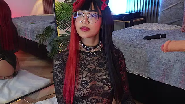  ViolletteNoir  online show from 05.05.26