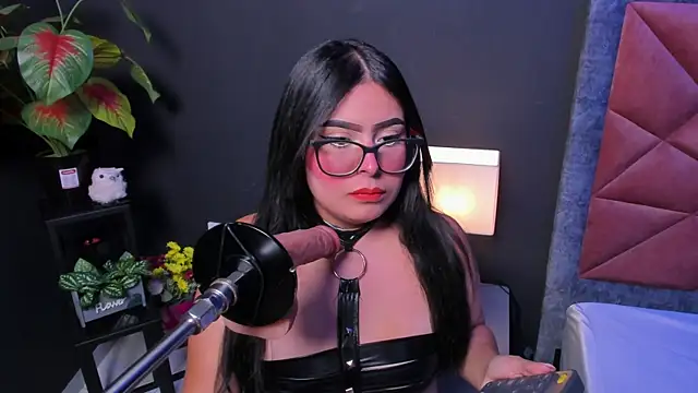 Amy whittee online show from 03.19.26