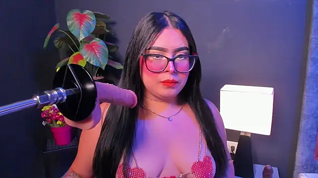 Amy whittee online show from 04.22.26