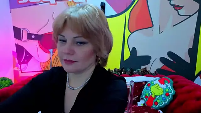 Snapshot of AmaraNights chatting on 01.16.26 AmaraNights online show from 01.16.26