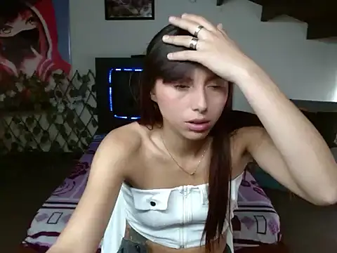 LuluKiss  online show from 11.10.25