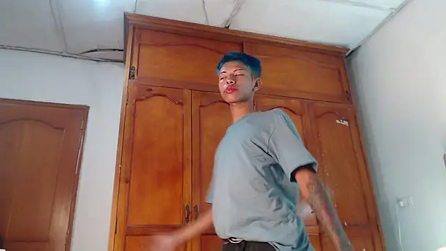 Snapshot of Tessachains_2_ chatting on 02.10.26 Tessachains 2 online show from 02.10.26