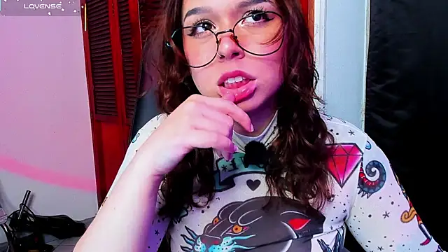 Snapshot of Dubraska_Rubio chatting on 02.13.26 Dubraska Rubio online show from 02.13.26