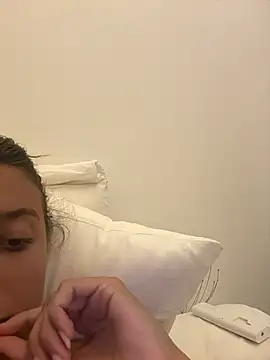 lounaaxangel online show from 11.21.25