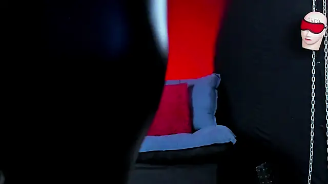 Snapshot of KatrinaStone chatting on 02.24.26 KatrinaStone online show from 02.24.26