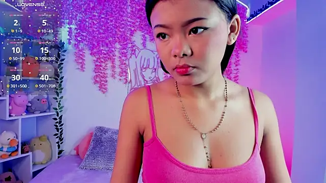 Snapshot of _hanna_sky chatting on 11.15.25 hanna sky online show from 11.15.25