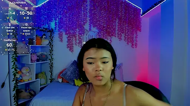 Snapshot of _hanna_sky chatting on 01.08.26 hanna sky online show from 01.08.26