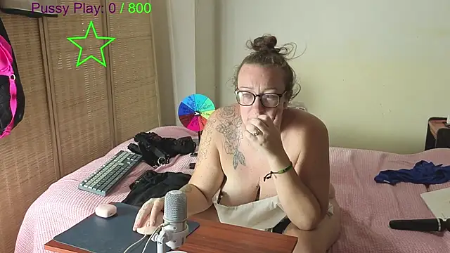 JadeStarUK online show from 04.24.26