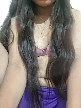 Snapshot of SexySwatii chatting on 03.19.26 SexySwatii online show from 03.19.26