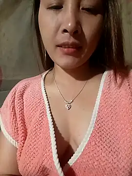 Missa-kute20 online show from 11.18.25