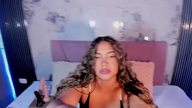 elena wolff online show from 08.01.26