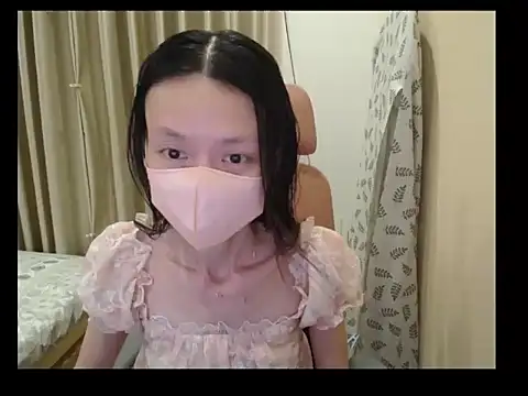 Lil-Cherries online show from 06.11.26